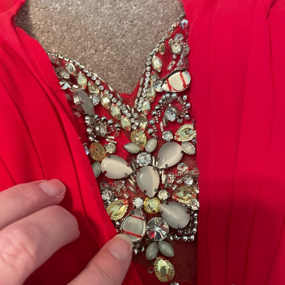 Beautiful red sequin prom or pageant dress. - Picture 4 of 9